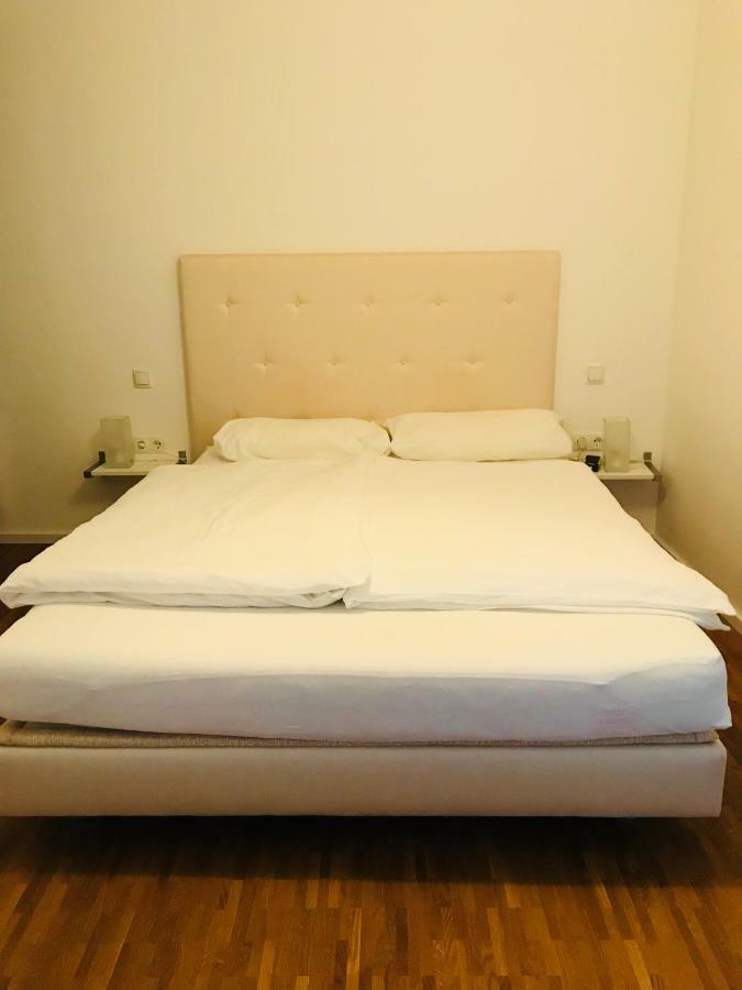 Modernes Apartment - Neustadt/Weinstrasse Stadt Neustadt an der Weinstrasse Ngoại thất bức ảnh