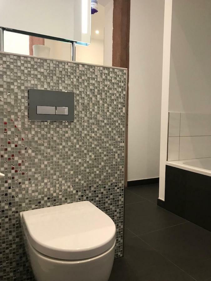 Modernes Apartment - Neustadt/Weinstrasse Stadt Neustadt an der Weinstrasse Ngoại thất bức ảnh